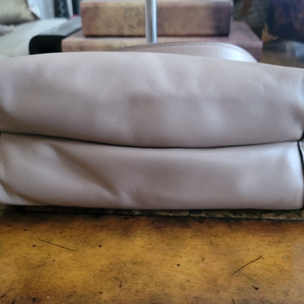 Michael Kors Brown Shoulder Bag - Picture 5 of 11